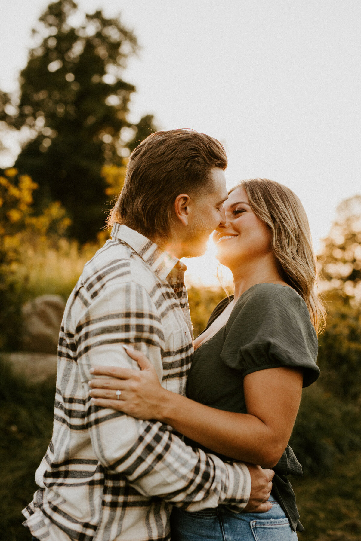 golden hour engagement session