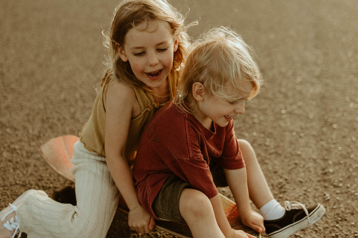 emmawandphotography_bundneena_kurnell_motherhood_sutherlandshirephotographer_cronullaphotographer_motherhood_sydneymotherhoodphotographer_royalnationalpark_familyphotographer_sutherlandshirefamilyphotographer_cronullafamilyphotographer_beachshoot_beachfamilysession_vanlife_urbanfamilyphotographer