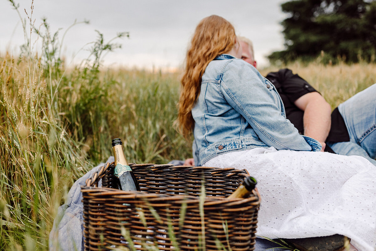 Engagement-Willeke and Sam-Blyth_ ON0N9A0441