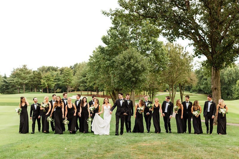 Classic Wedding at City Church of Evansville with Reception at ECC154