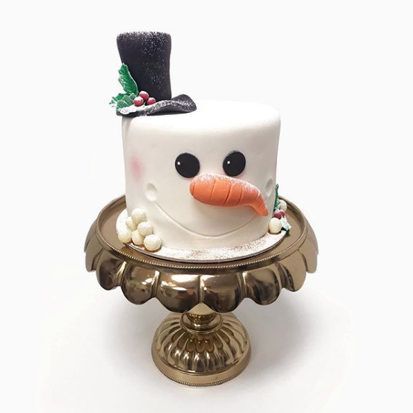 Whippt Kitchen - Frosty the Snowman Cake 2019