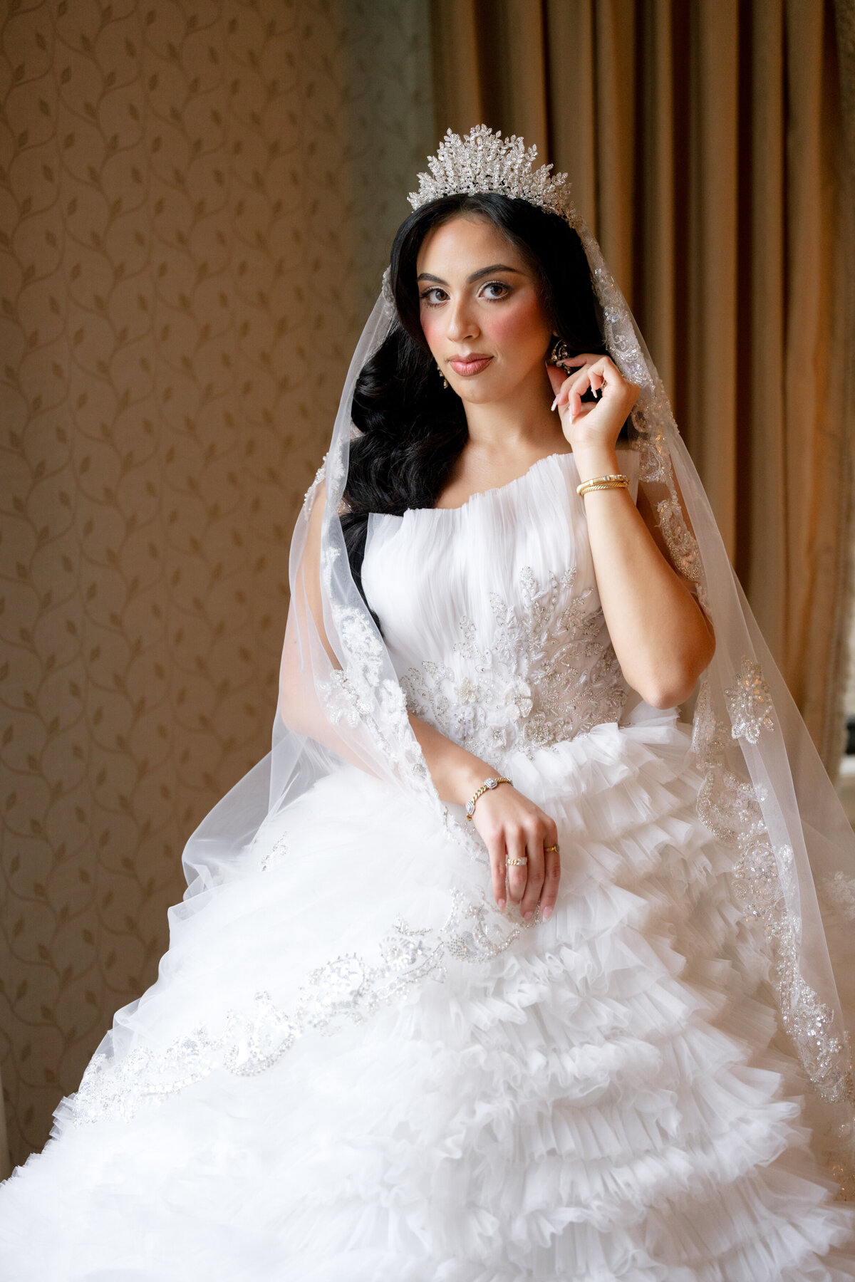 Berlez-Aspen-Avenue-Chicago-Wedding-Photographer-Windy-City-Wedding-Dance-Fulton-West-Event-Christmas-Session-85