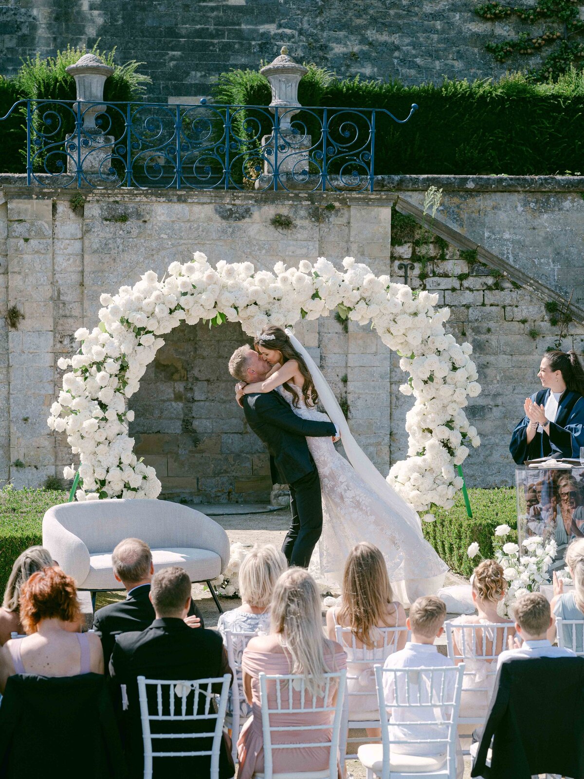 Alexandra-Vonk-wedding-Chateau-Neercanne-44