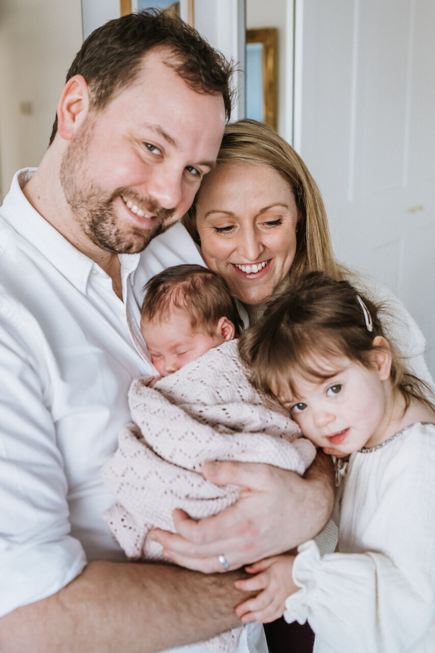 newborn-birth-photographer-doula-buckinghamshire-12
