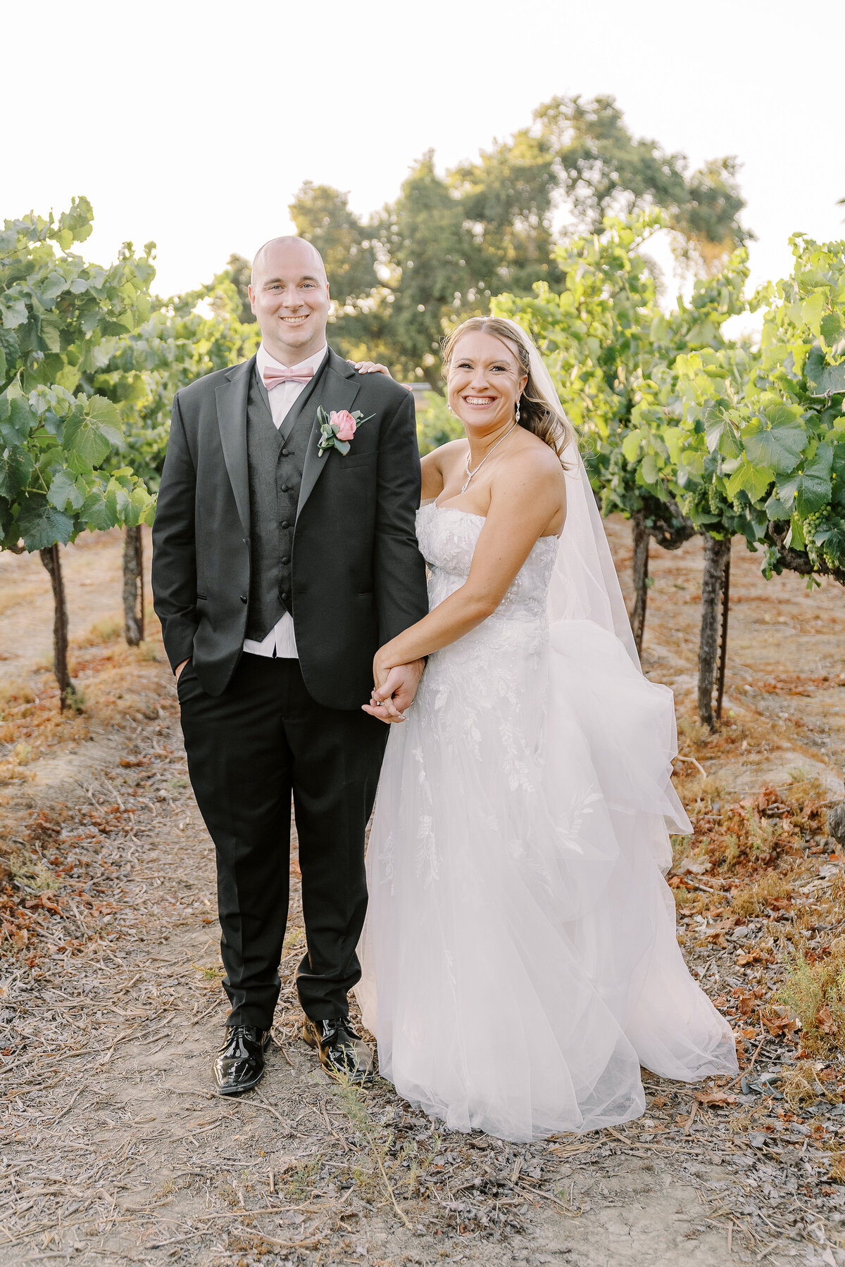 scribner-bend-vineyards-sacramento-wedding-050