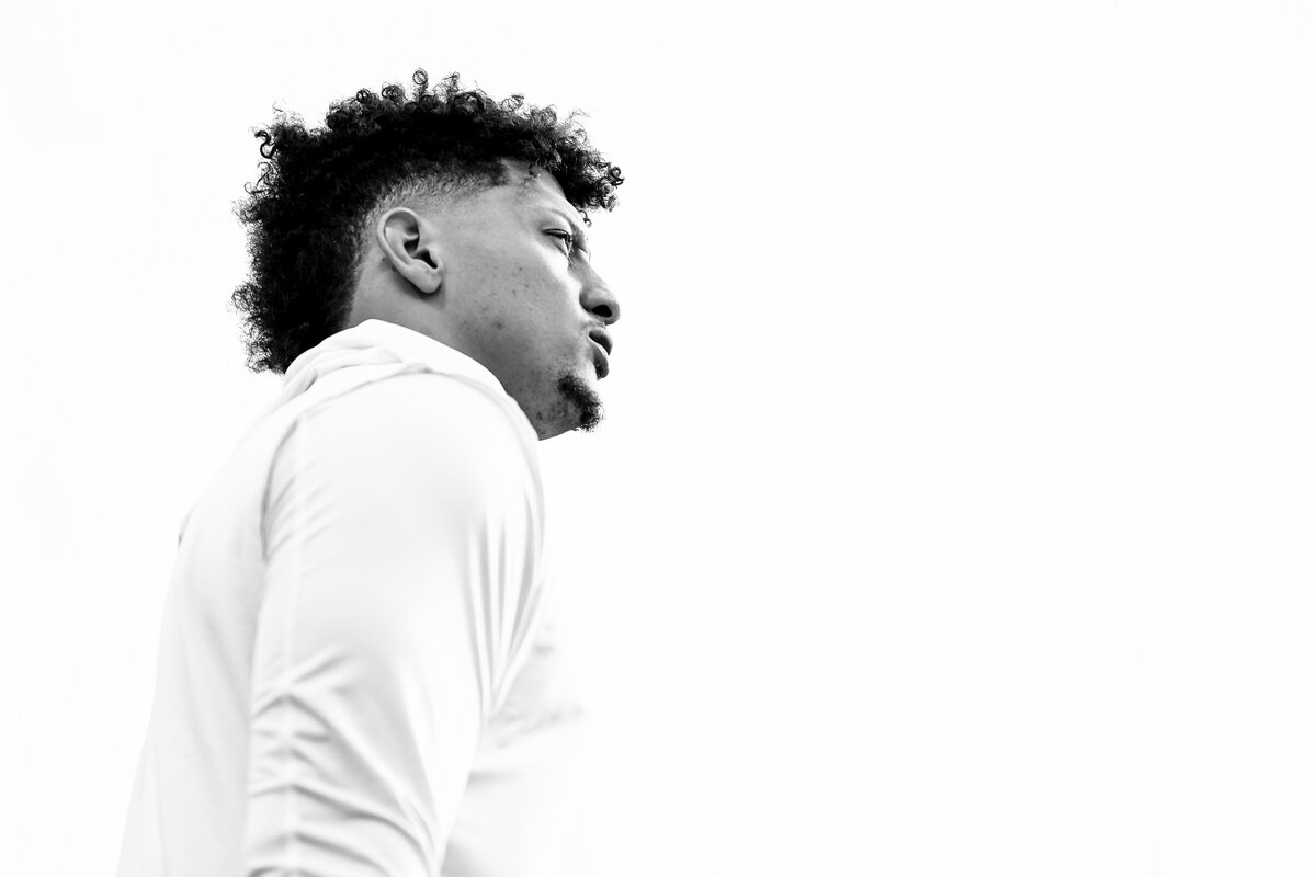 kansas-city-sports-photography-chiefs-0046-mahomes-side-profile