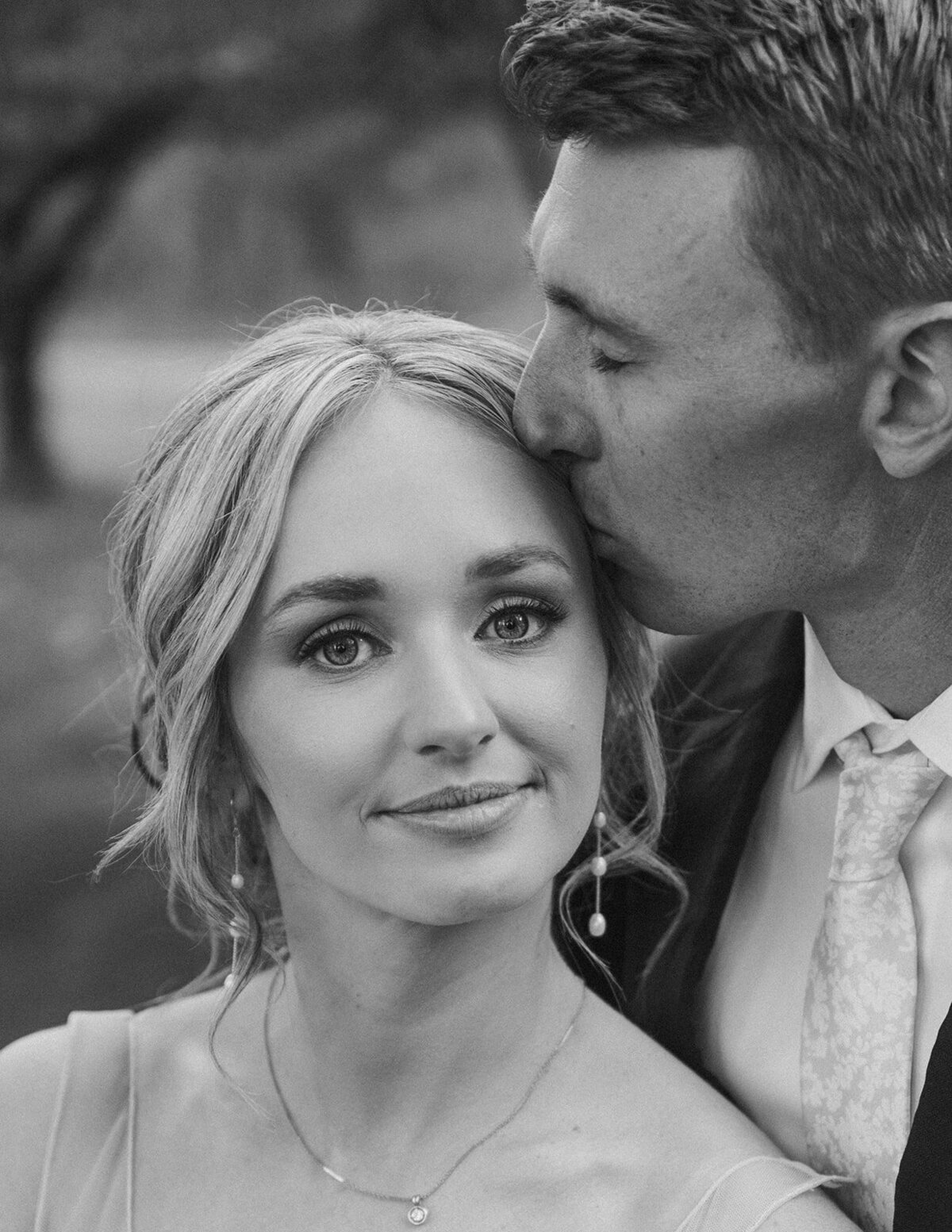 presley-gray-photo-whitefish-montana-luxury-wedding-4425-2