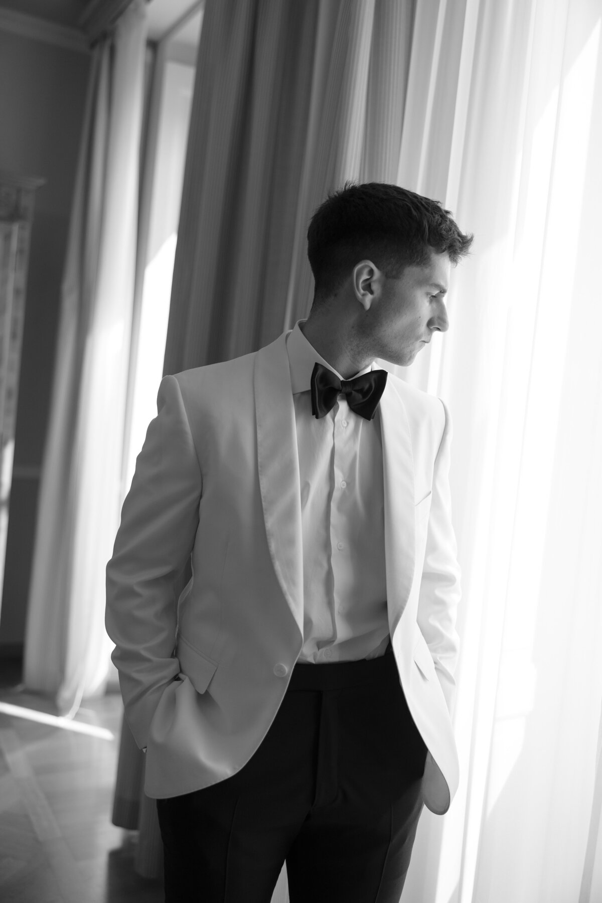 Cacie_Carroll@CacieCarrollPhotography_KriziaandNick_WeddingDayatVillaDurazzo_SantaMargheritaItaly-662