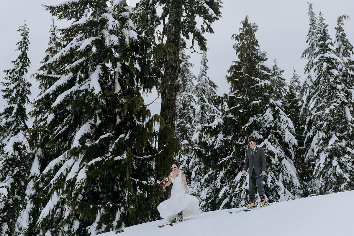 Mount Seymour Winter Ski Elopement50