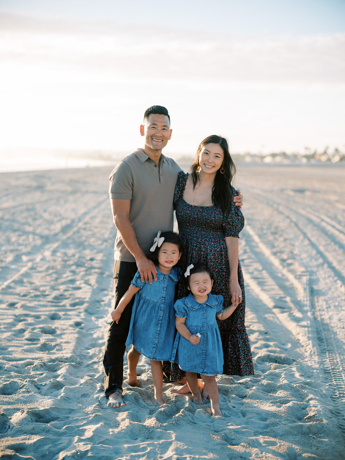 jenna-marie-photography-family-session-coronado-beach-2025-22