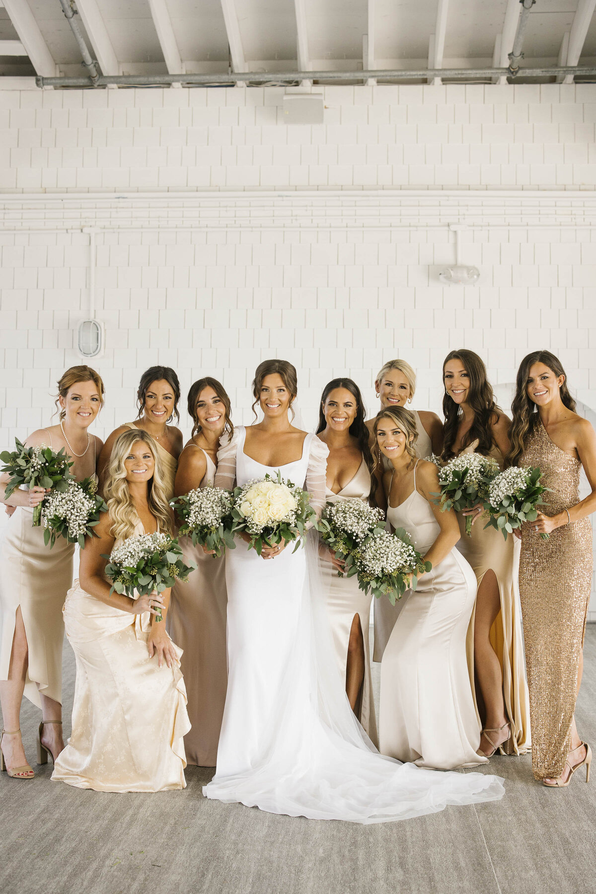 Beach Club Modern Chic Wedding with Touches of Pearl and Gold - Top East Coast Wedding Photography - Ashley Mac Photographs - New Jersey - New York - Connecticut - Rhode Island -41