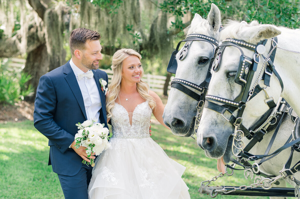 Meg & Nick Up the Creek Farms Wedding | Lisa Marshall Photography 3