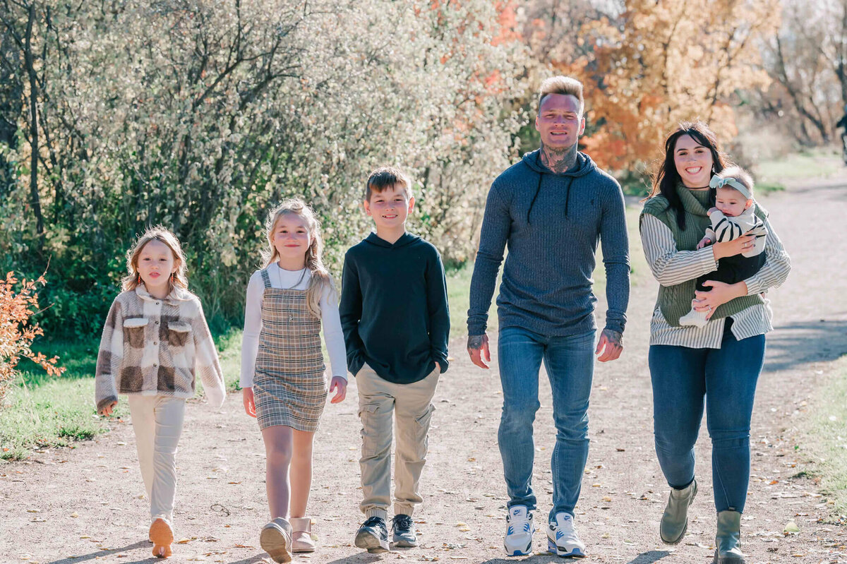 Saskatoon Family Photographer (12)