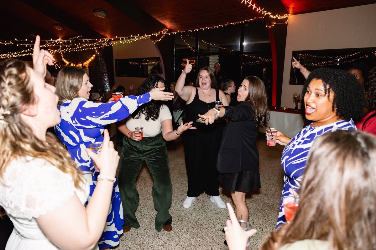 LGBTQ-Nashville-Wedding-Photographer-25