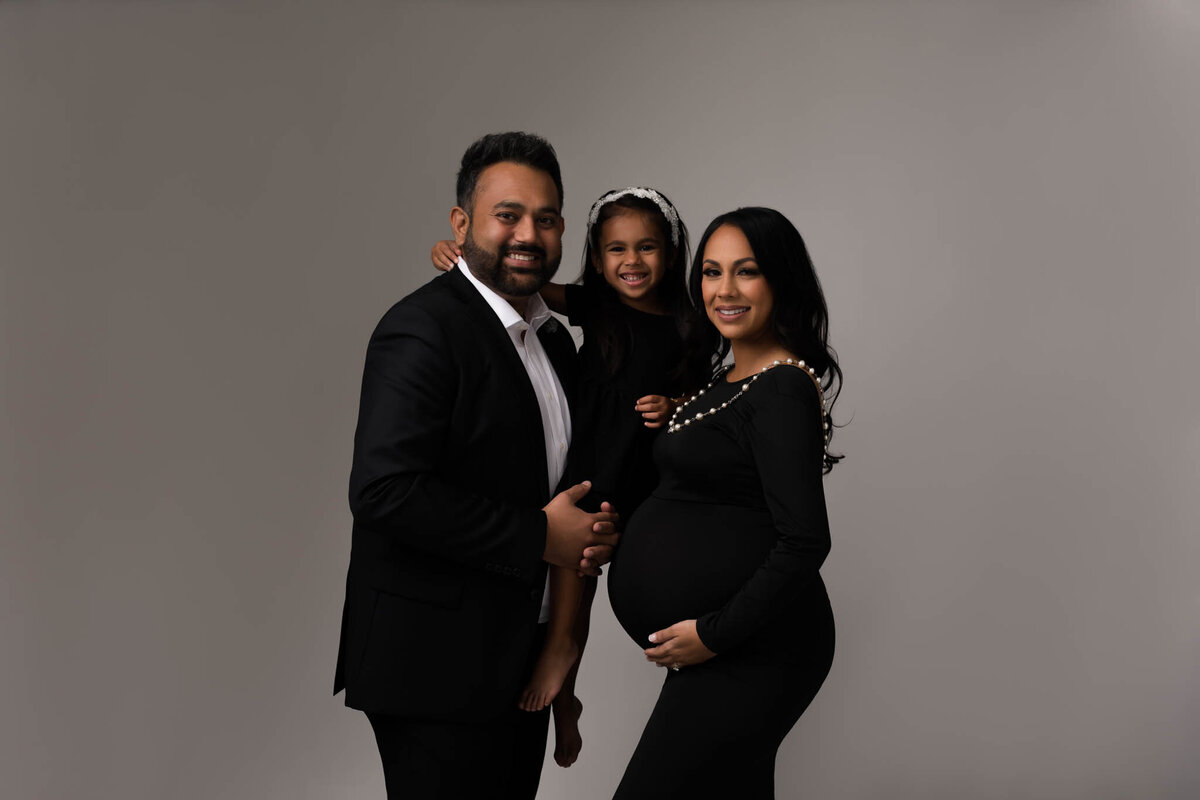 black dress maternity photos orlando