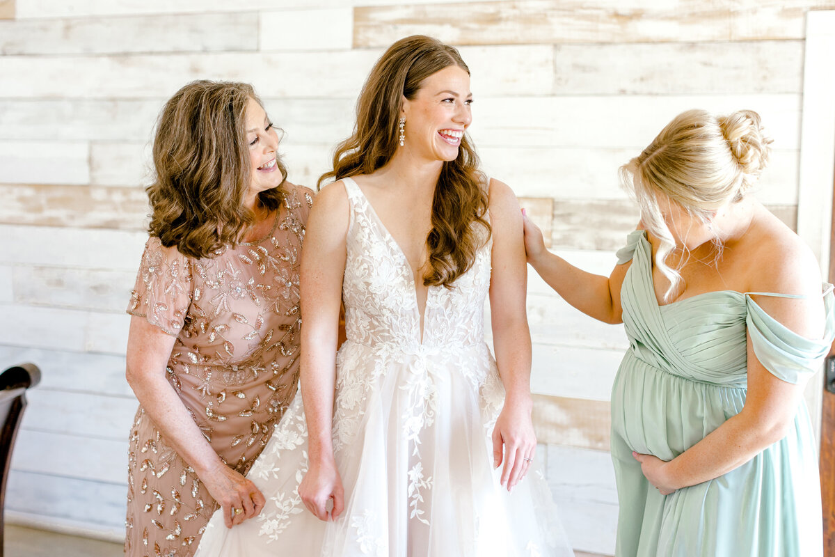 Big Sky Barn Wedding_Kasey Lynn Photography_008