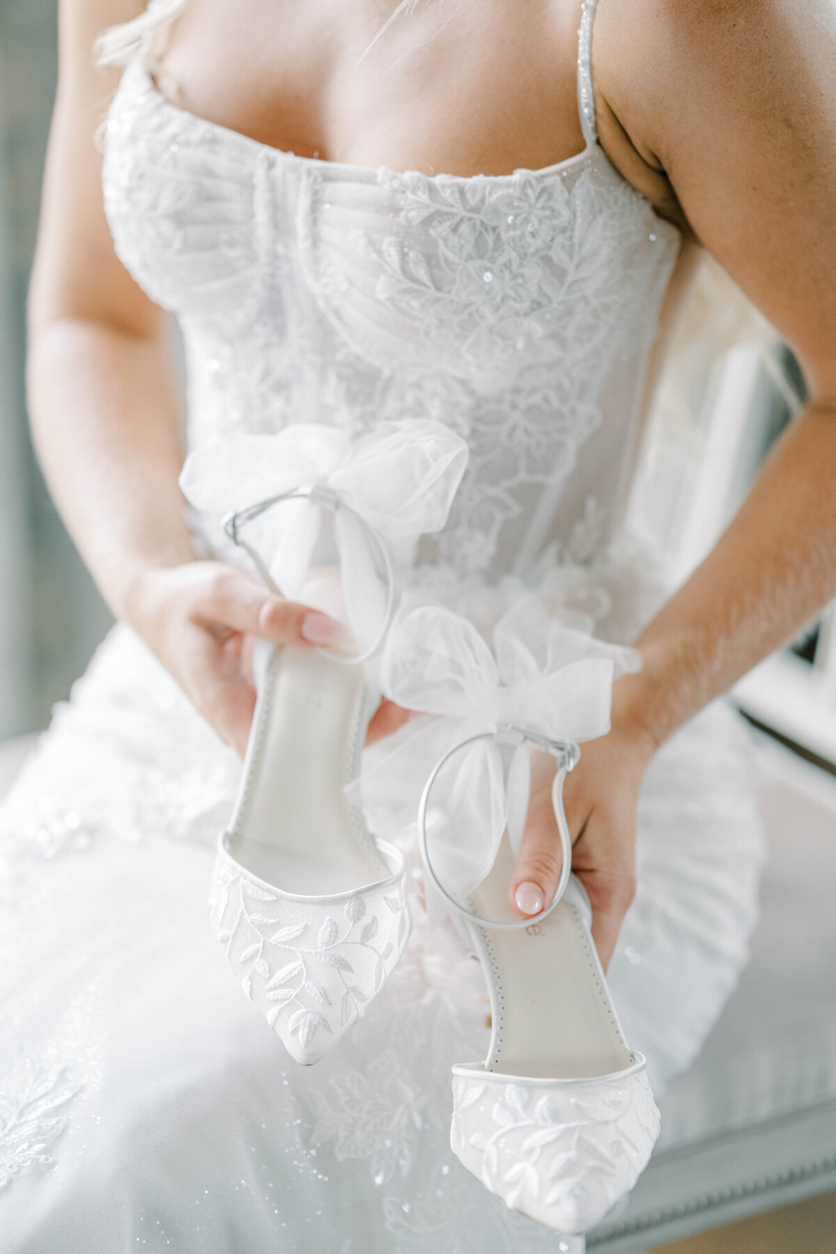 Caitlyn_and_Joe_Sneak_MTA-39
