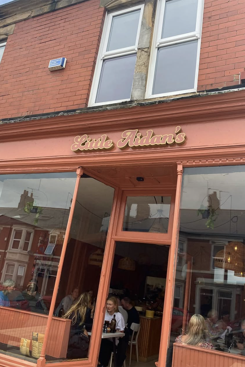 ellis-signs-little-aidans-cafe-signage-newcastle-gateshead-north-east