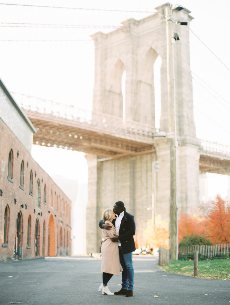 brooklyn bridge engagement photos