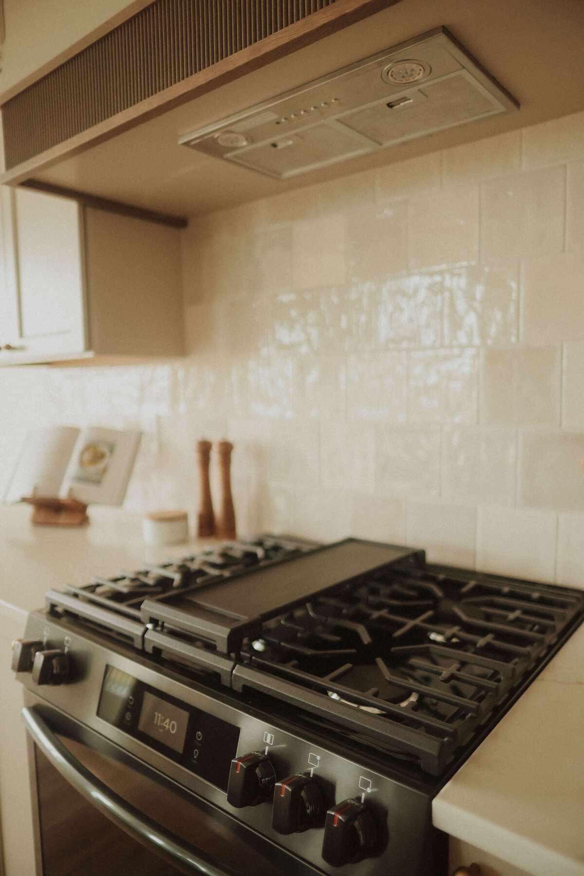 3029-Kitchen-Grimes-Central-Iowa-Custom-Home-JRL-Builders-3F1A4506