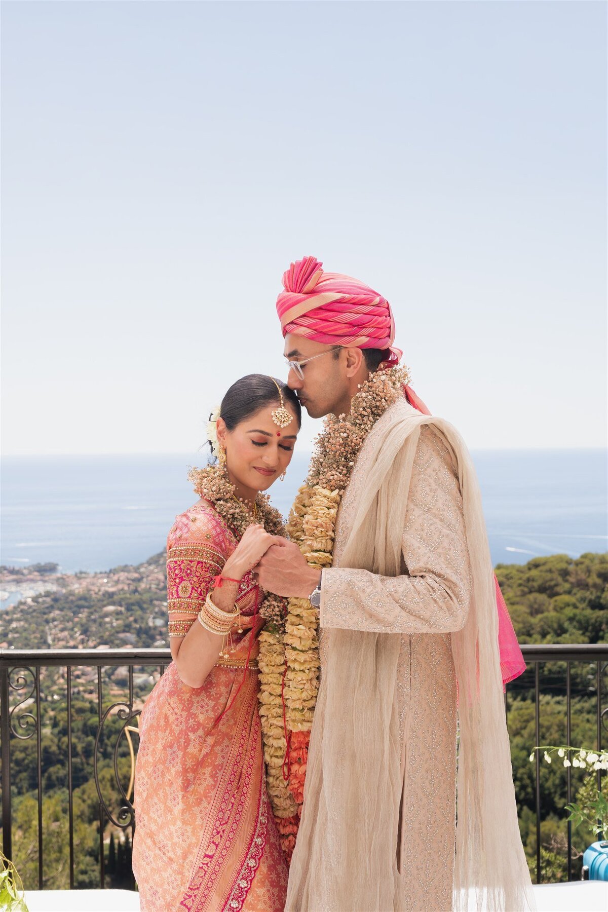 0085_A&C_Wed_0101993