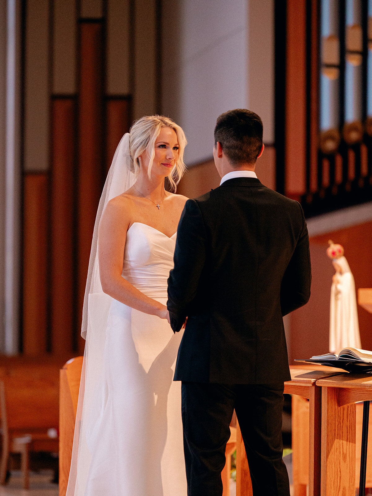 20223-11-11_Katie+DavidChenSneakPreviews_MollyMurphyPhotography-39