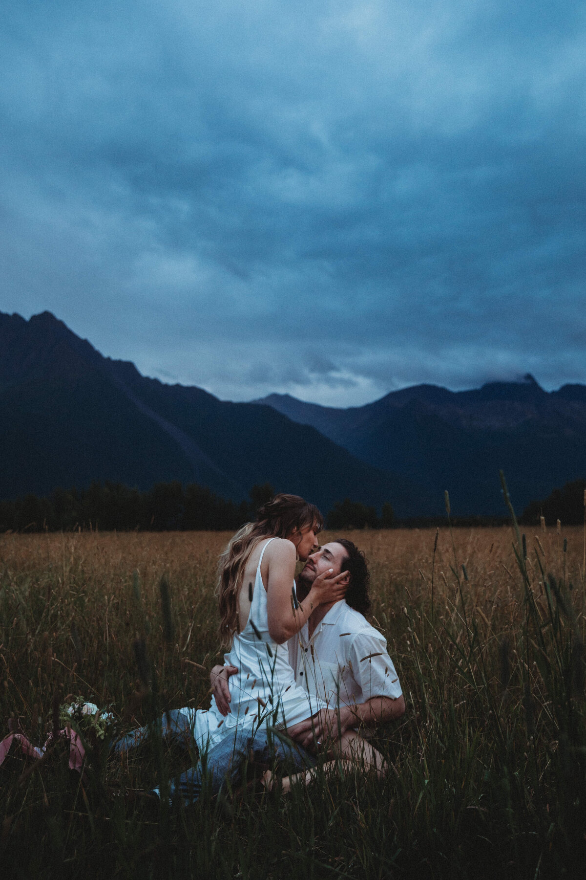 alaska-elopement-photographer-28
