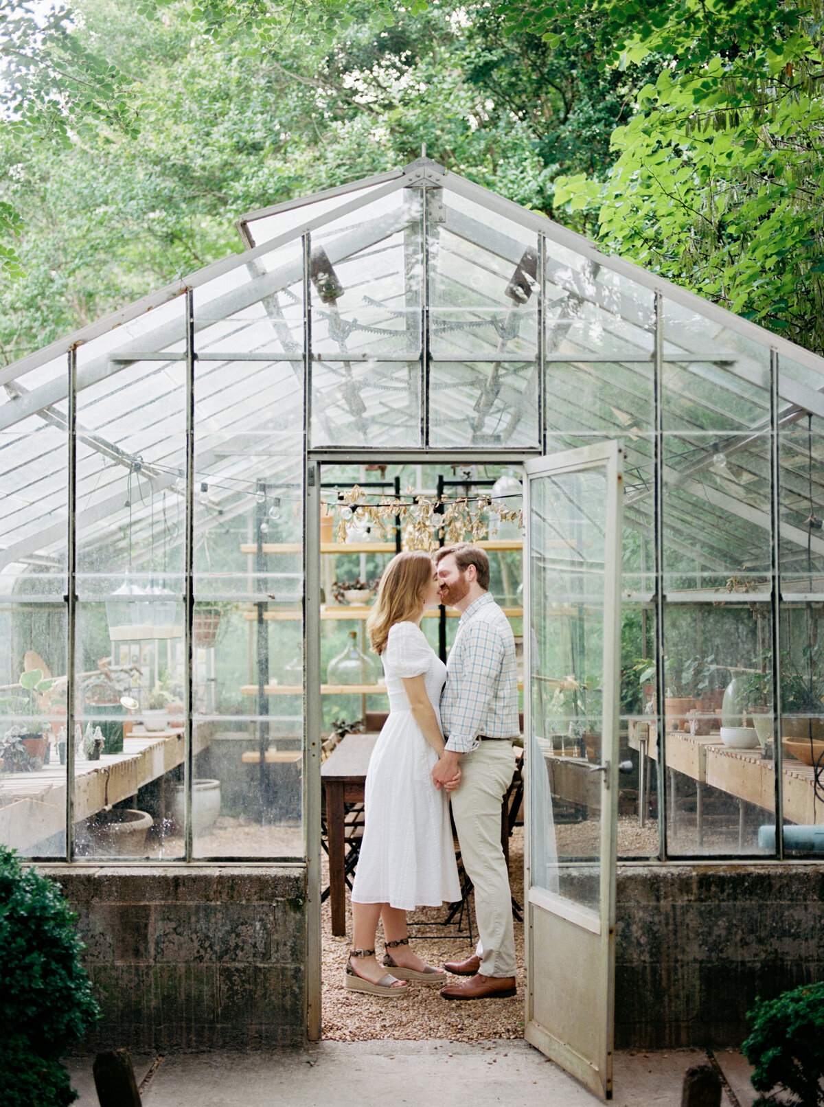 Meadowlark 1939 Buckhead Atlanta Georgia Moody Organic Luxury High End Expensive Refined Sophisticated Estate Wedding Photographer Couples Engagement Fine Art Film Michela Watson Photography-3