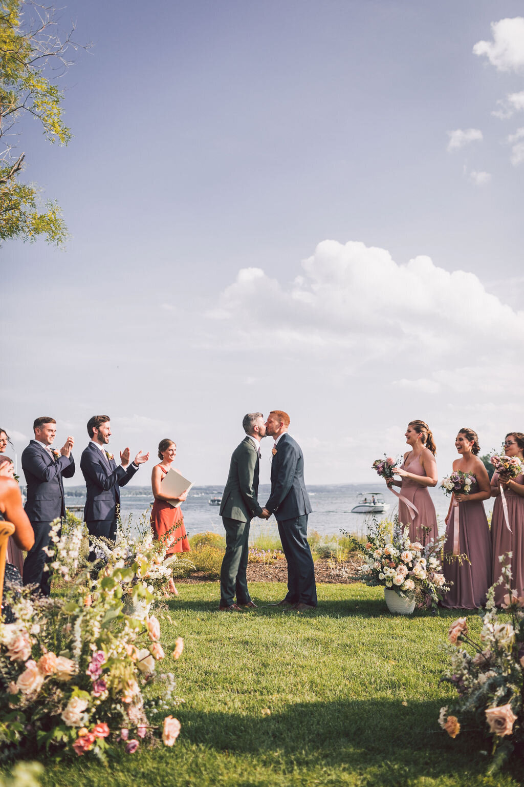 Lake House  Canandaigua Wedding First Kiss_Verve Event Co (3)