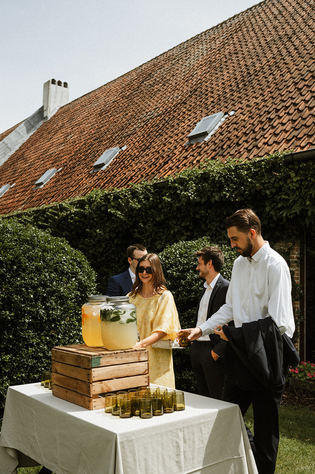 Herentals, salon weddings, moody, authentiek, alternatief trouwen,bruid, 2026, elopent, intiem, spontaan, tijdloos, trouwfotograaf, antwerpen - ceremonie-29