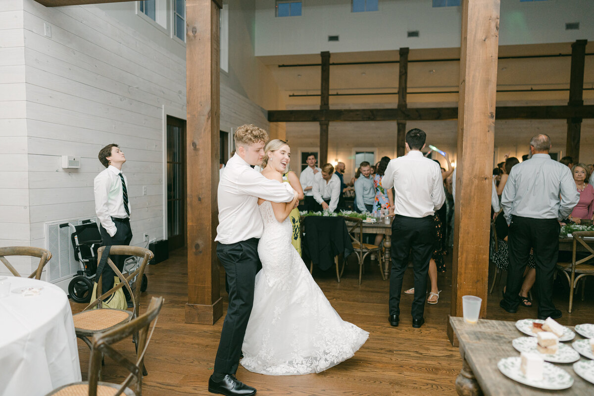 AustinBridget_Weddingday_Previews_09.01.24-196