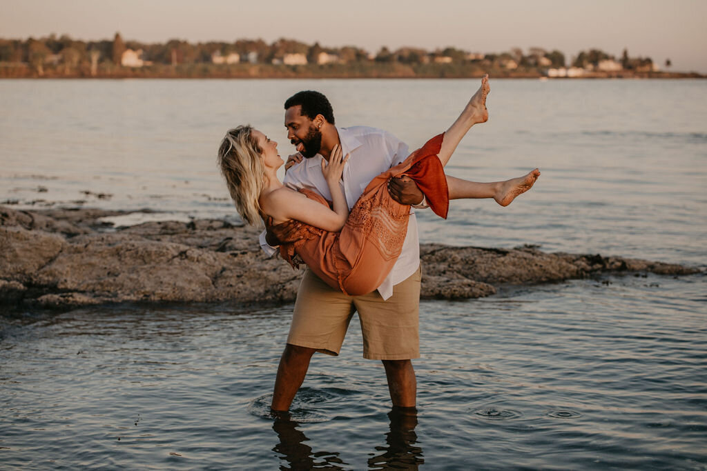 Hannah-Jarell-Ferry-Beach-Scarbourough-Maine-Couples-Session-Ruby-Jean-Photography-83