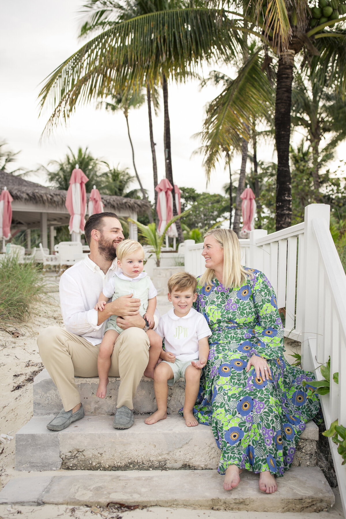 EboniRobyn-Family-Caroline-BeachShack-LyfordCay-Nassau-NewProvidence-TheBahamas-Final-36