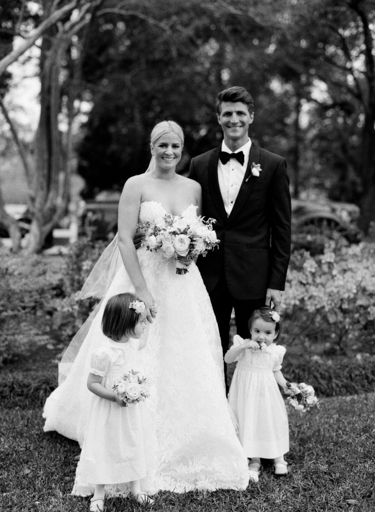 Real-Genuine-Wedding-Moments-Lance-Nicoll-10