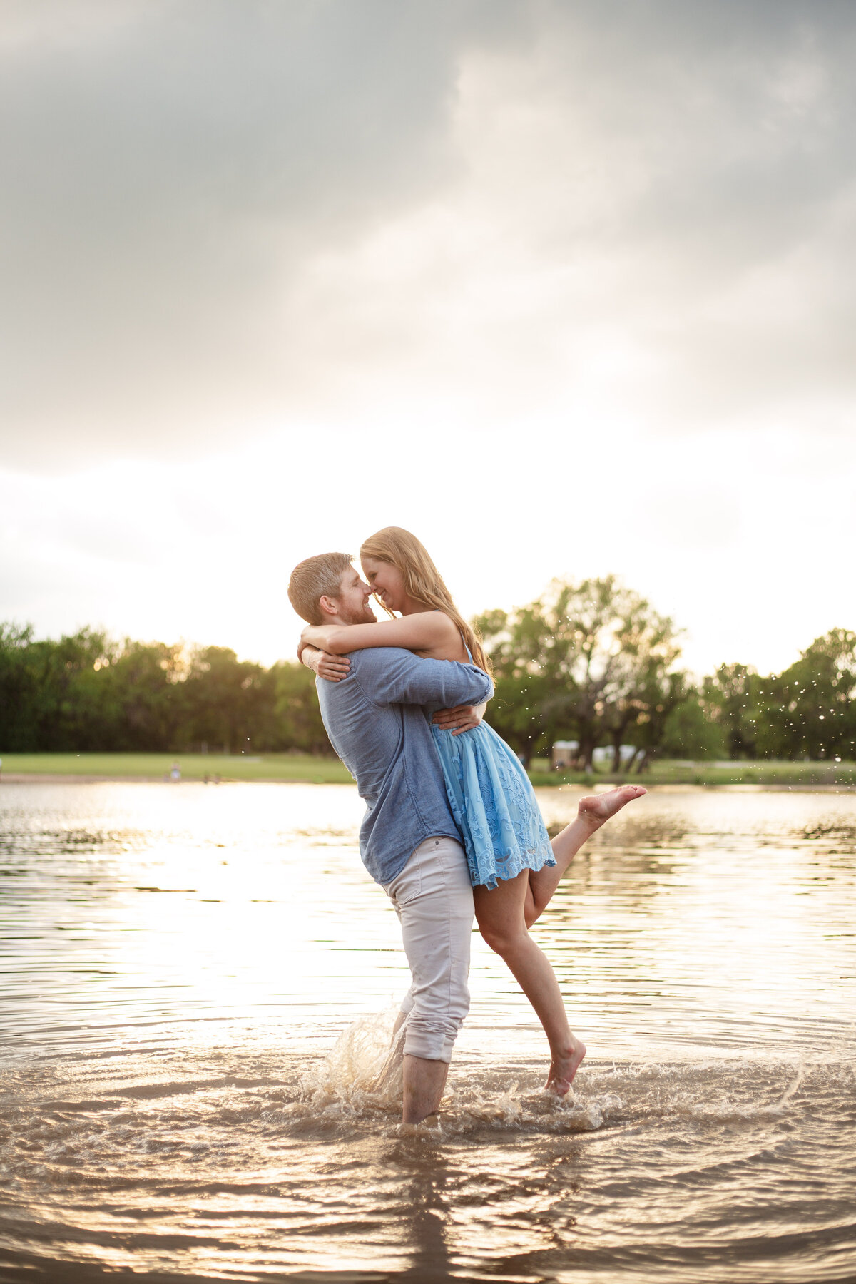 caitlyncloudphotography_weddingphotography_kansascity200-28