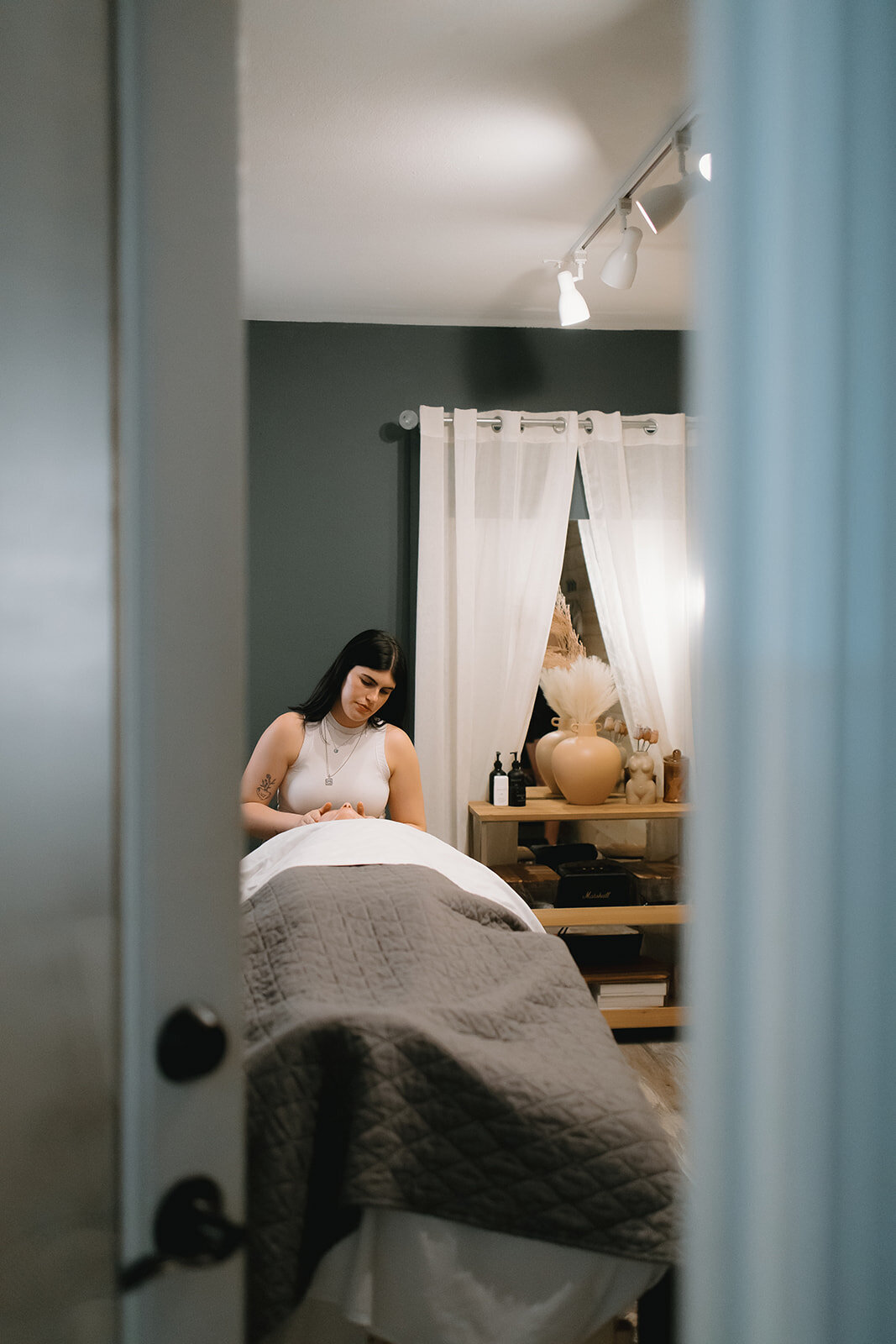 Sugar & Skin Seattle -74_websizeMagnola Seattle Esthetician Spa Branding Photography
