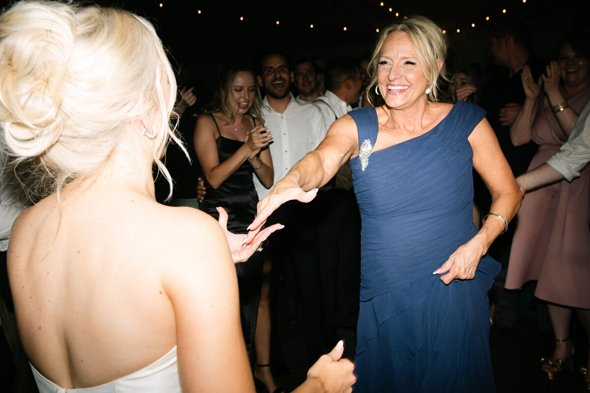 Stonebridge Manor Traditional Wedding J&S (206 of 232)