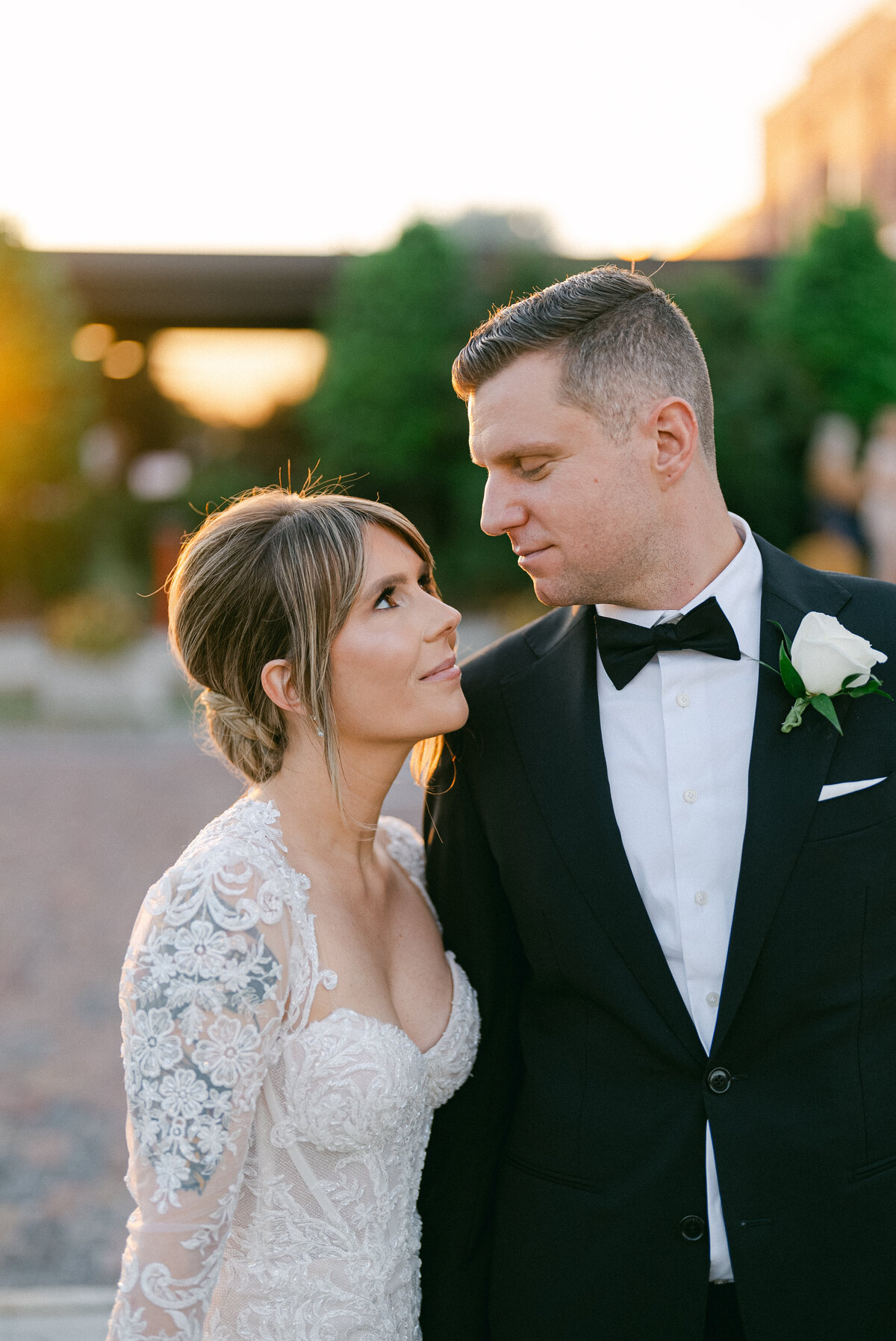 Kristen Weaver Photography Orlando Florida Destination Photographer Worldwide Wedding Editorial Fashion Inspired Clean Film KWP -0817