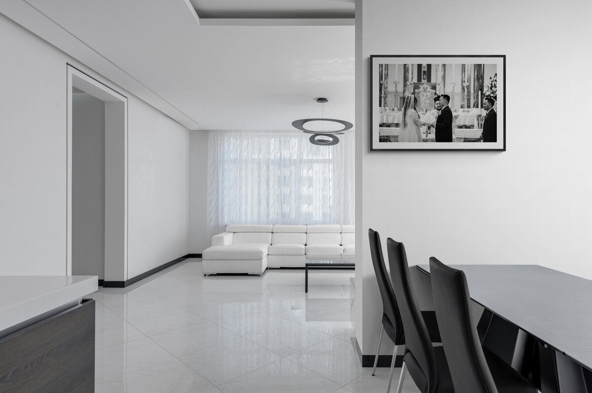 luxury-apartment-dining-and-living-area