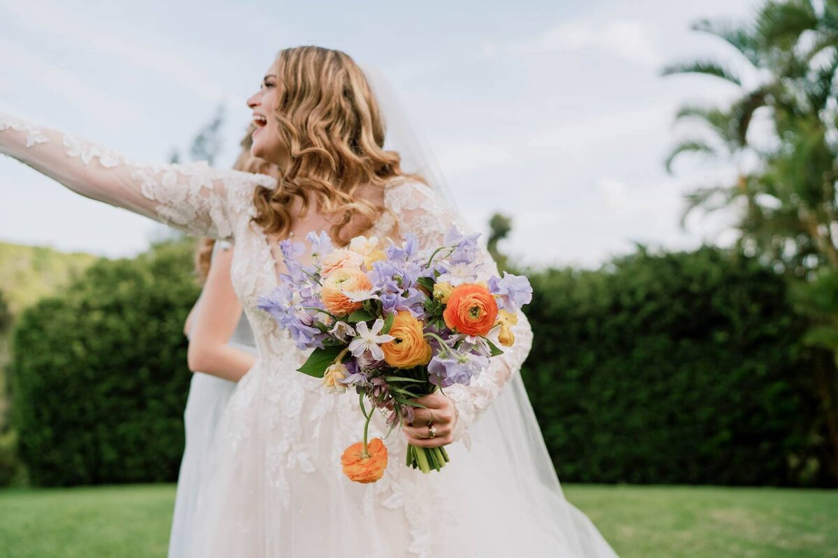 backyard-wedding-ceremony-photographer-hawaii-42