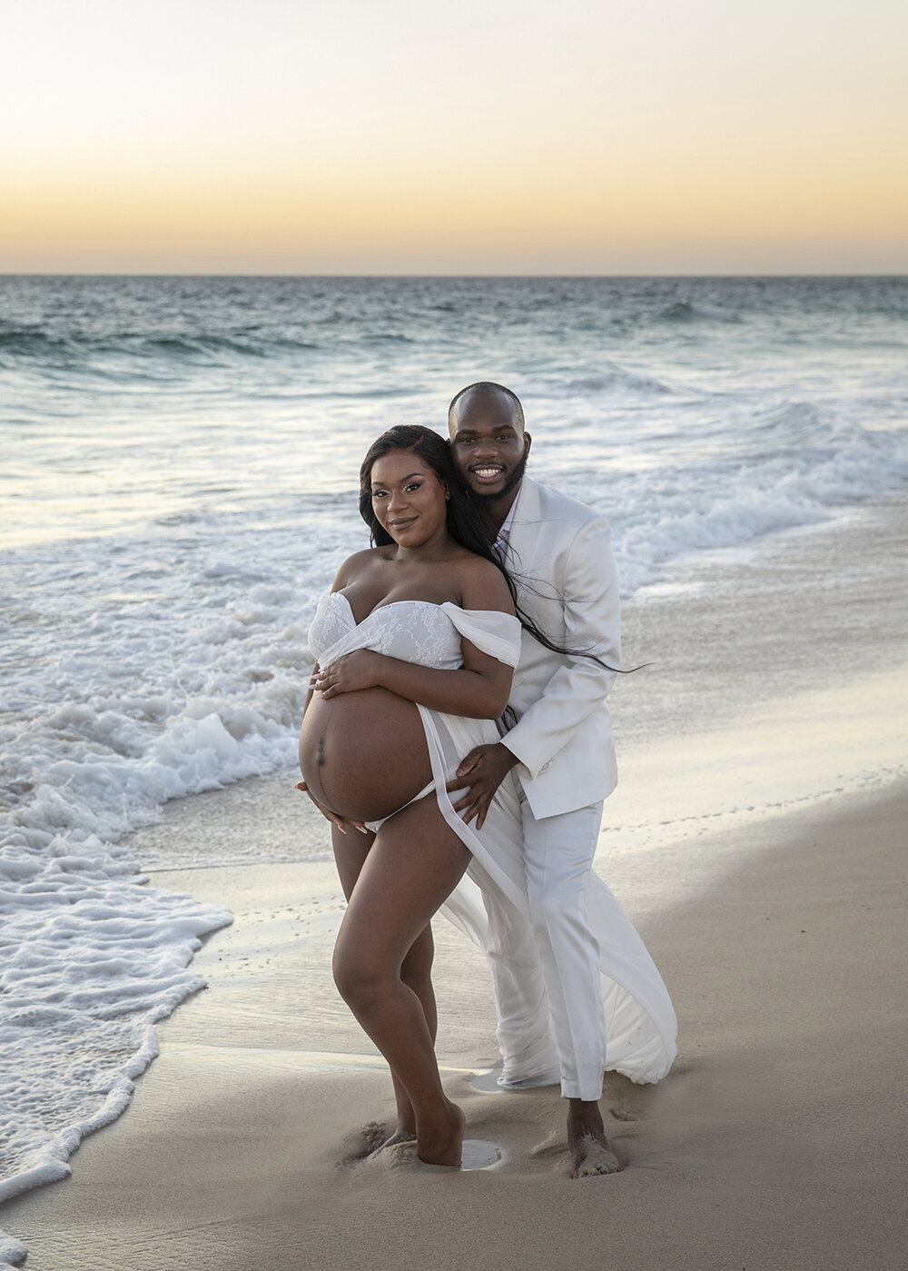 MATERNITY_PREGNANTWOMAN_BLACKWOMANBEACHSUNSETOCEANBABYBUMP