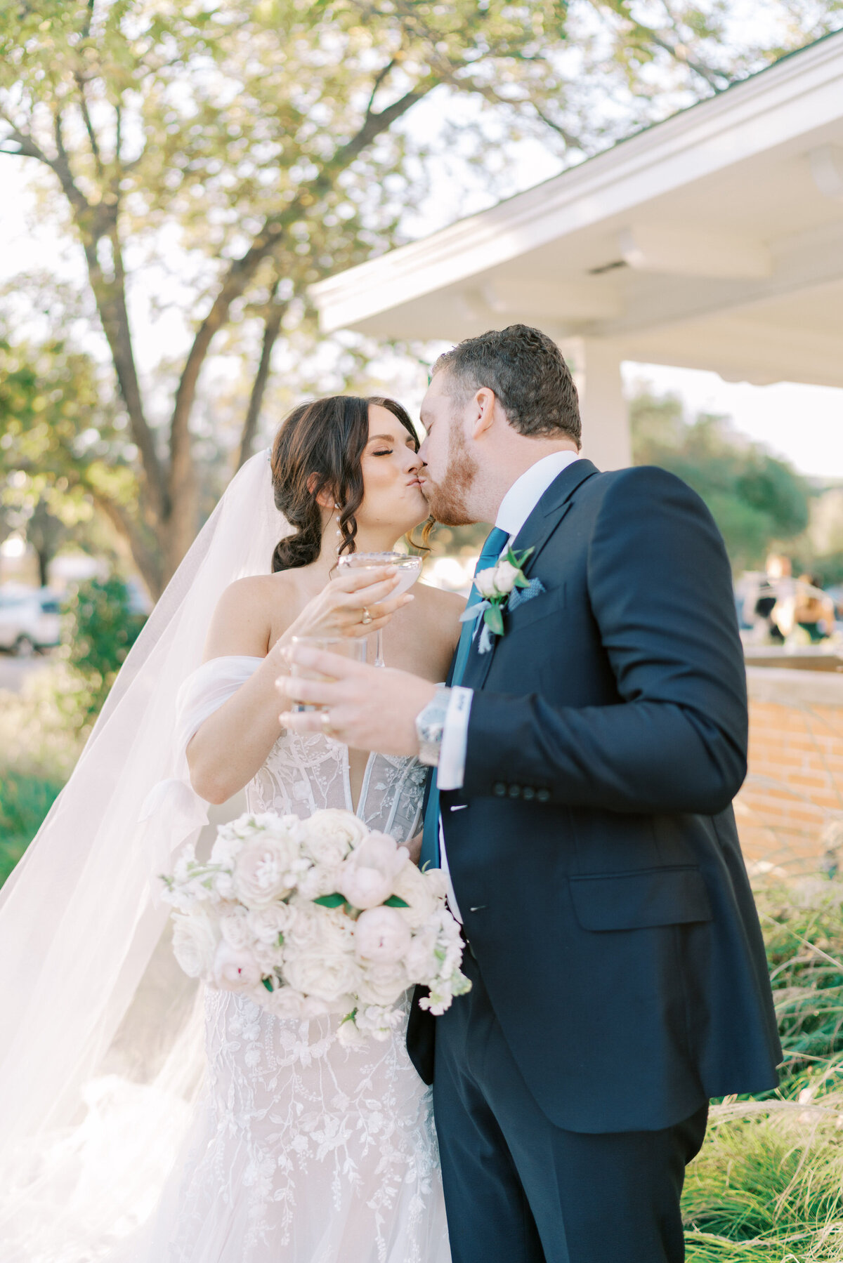 wedding at Wish Well House, Georgetown, Texas