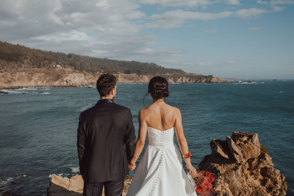 wedding-floral-studio-and-design-by-wallflower-san-francisco-TimberCove113023_622