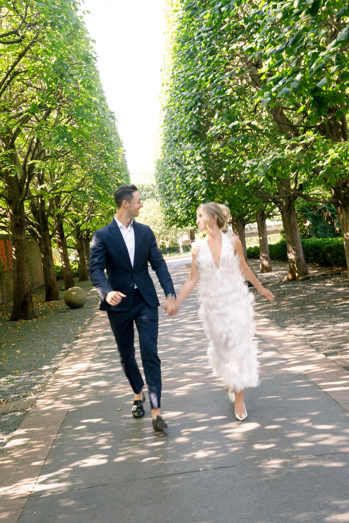 Berlez-Aspen-Avenue-Chicago-Wedding-Photographer-Engagement-Session-Chicago-Botanic-Garden-Selkie-Luxury-Editorial-True-to-Color-7