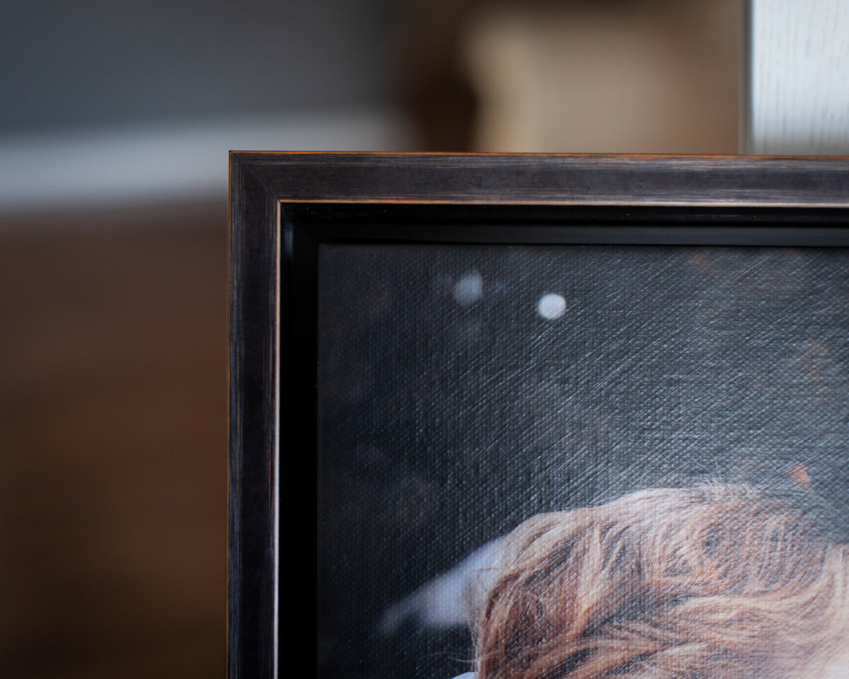 black float frame for Guild Canvas6