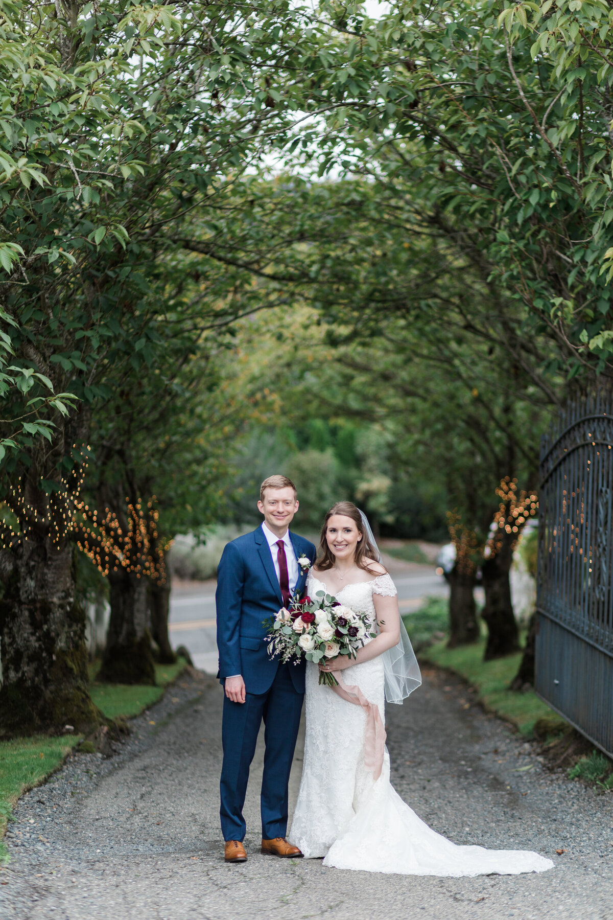chateau lill woodinville bride and groom wedding photos