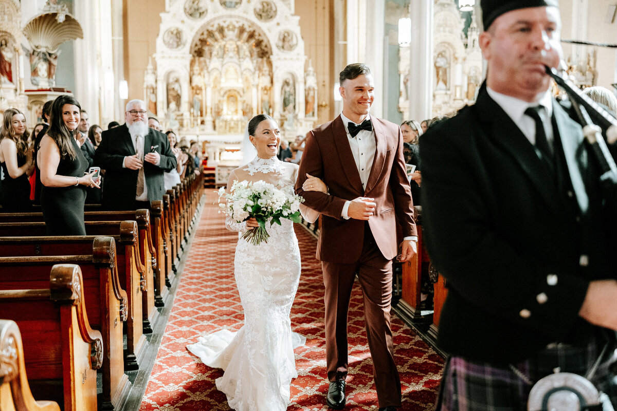 Chicago Luxury Wedding Photography Cuneo Mansion Ambassador Hotel Old Saint Mikes-15-sarah-jake