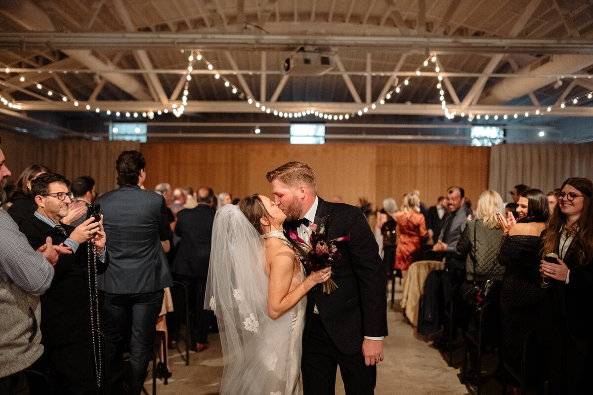 Molly + Patrick_Preview_158_3759