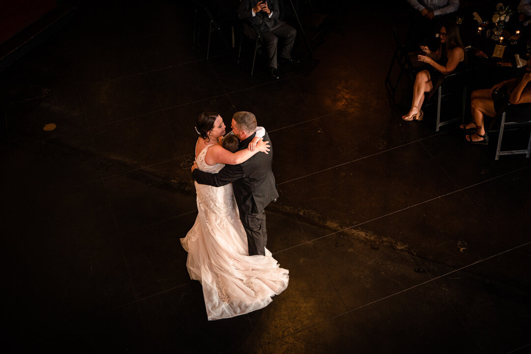 st louis missouri wedding photographer, documentary wedding and elopement photographjer