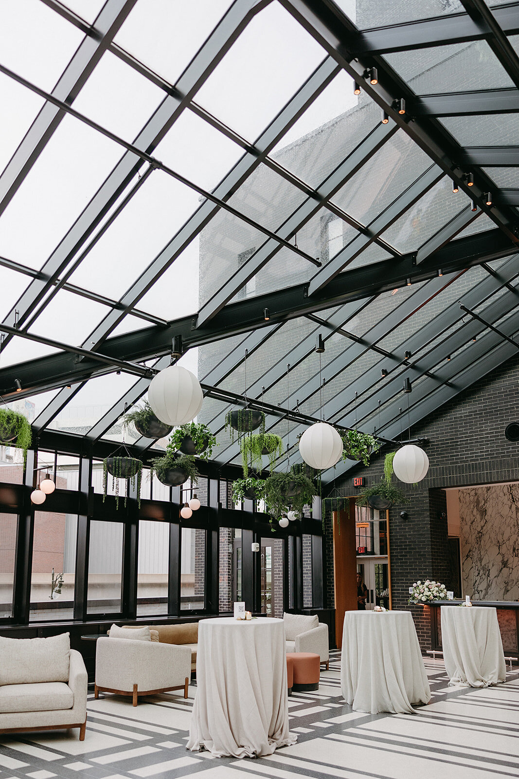 detroit-wedding-photographer-shinola-wedding-essenmacher-bbs-992_websize